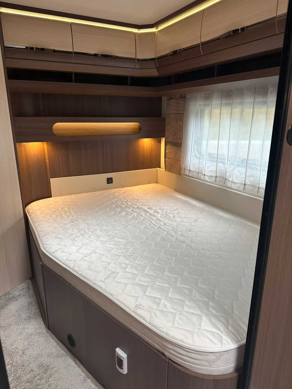 Hobby 720 KFU – 7 Couchages – Année 2016