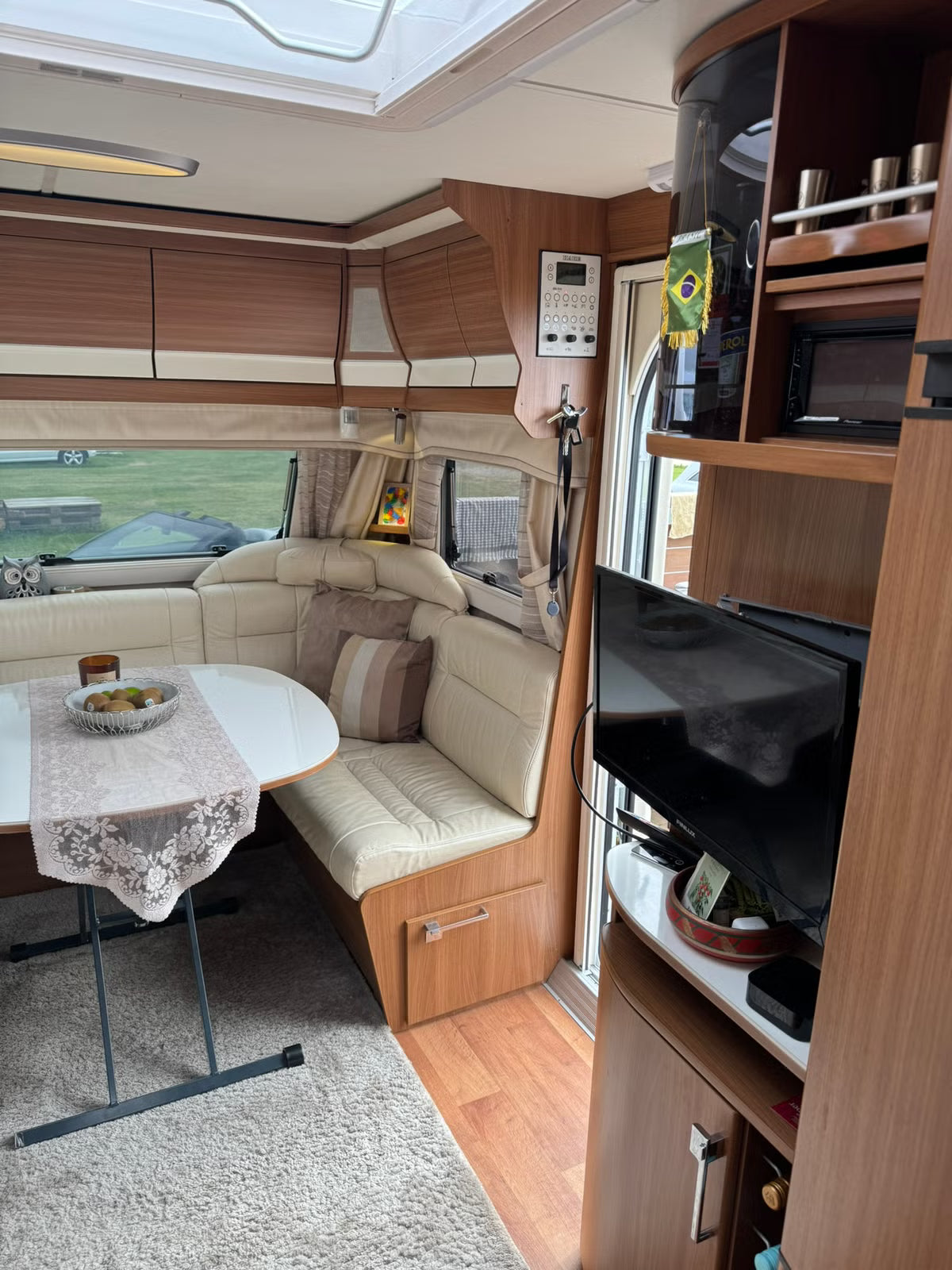 KABE Hacienda 880 – 7 Couchages – Année 2014