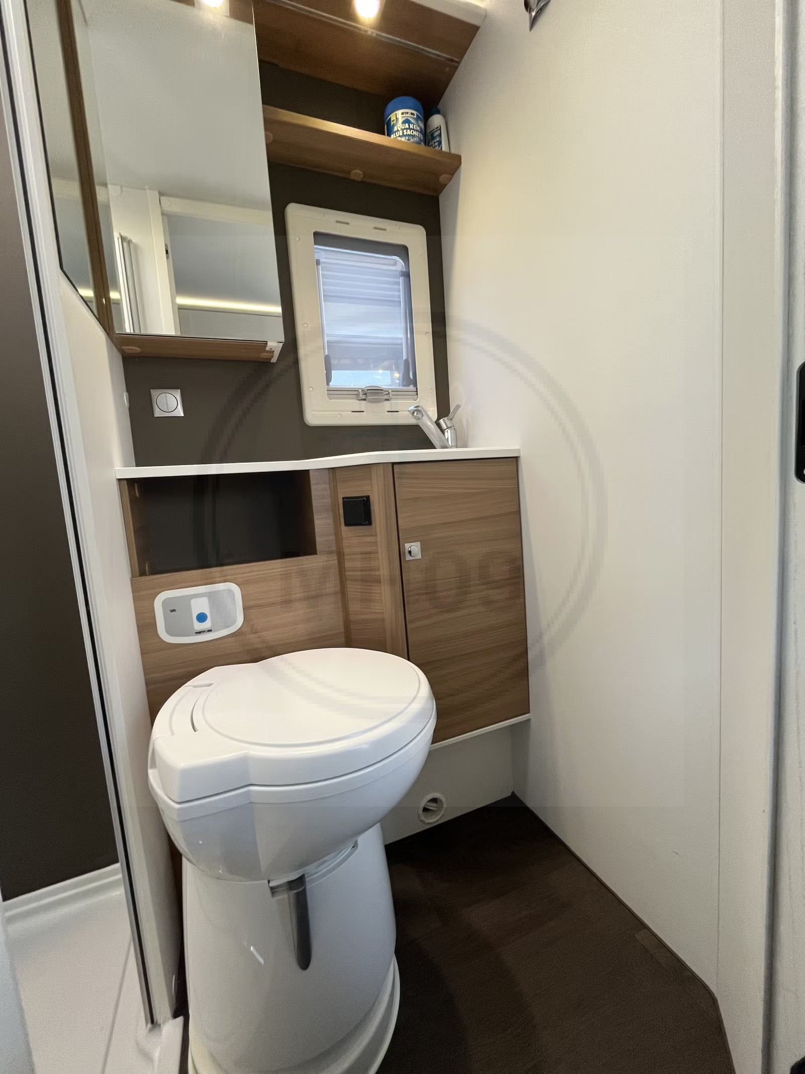 Adria Coral XL A 670 DK - 7 places - 2019