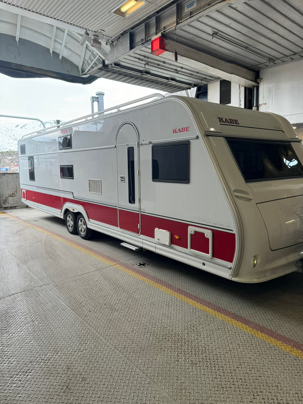 KABE Hacienda 880 – 7 Couchages – Année 2014