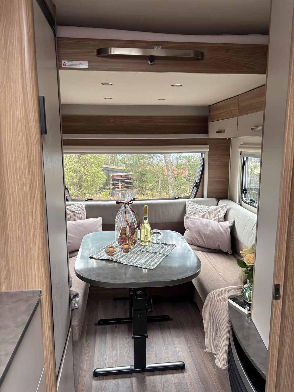 Bürstner Premio Plus – 6 Couchages  –  Année 2018