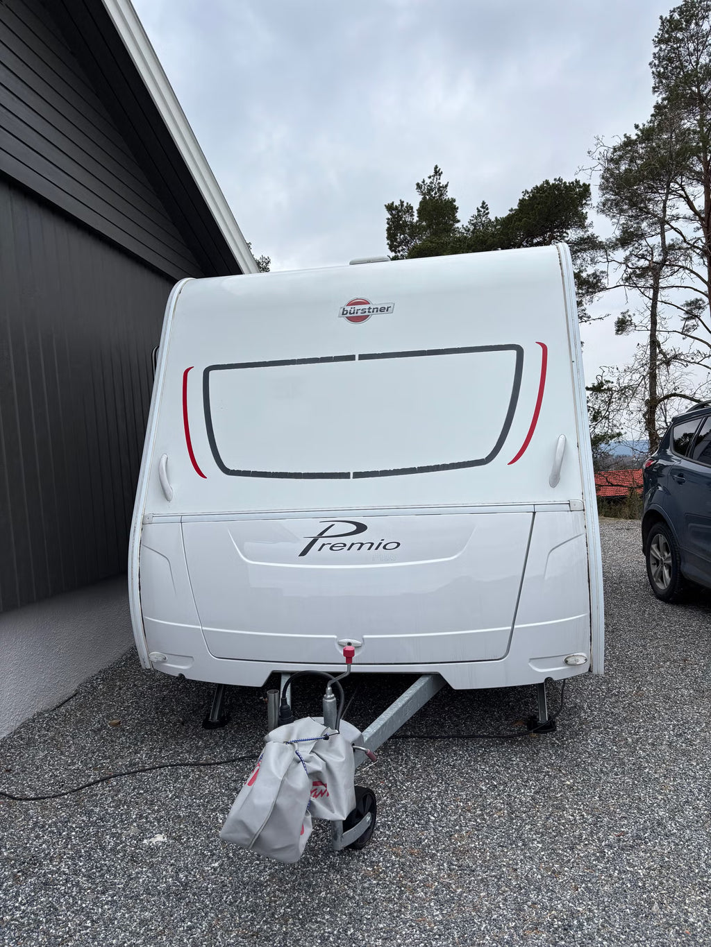 Bürstner Premio Plus – 6 Couchages  –  Année 2018