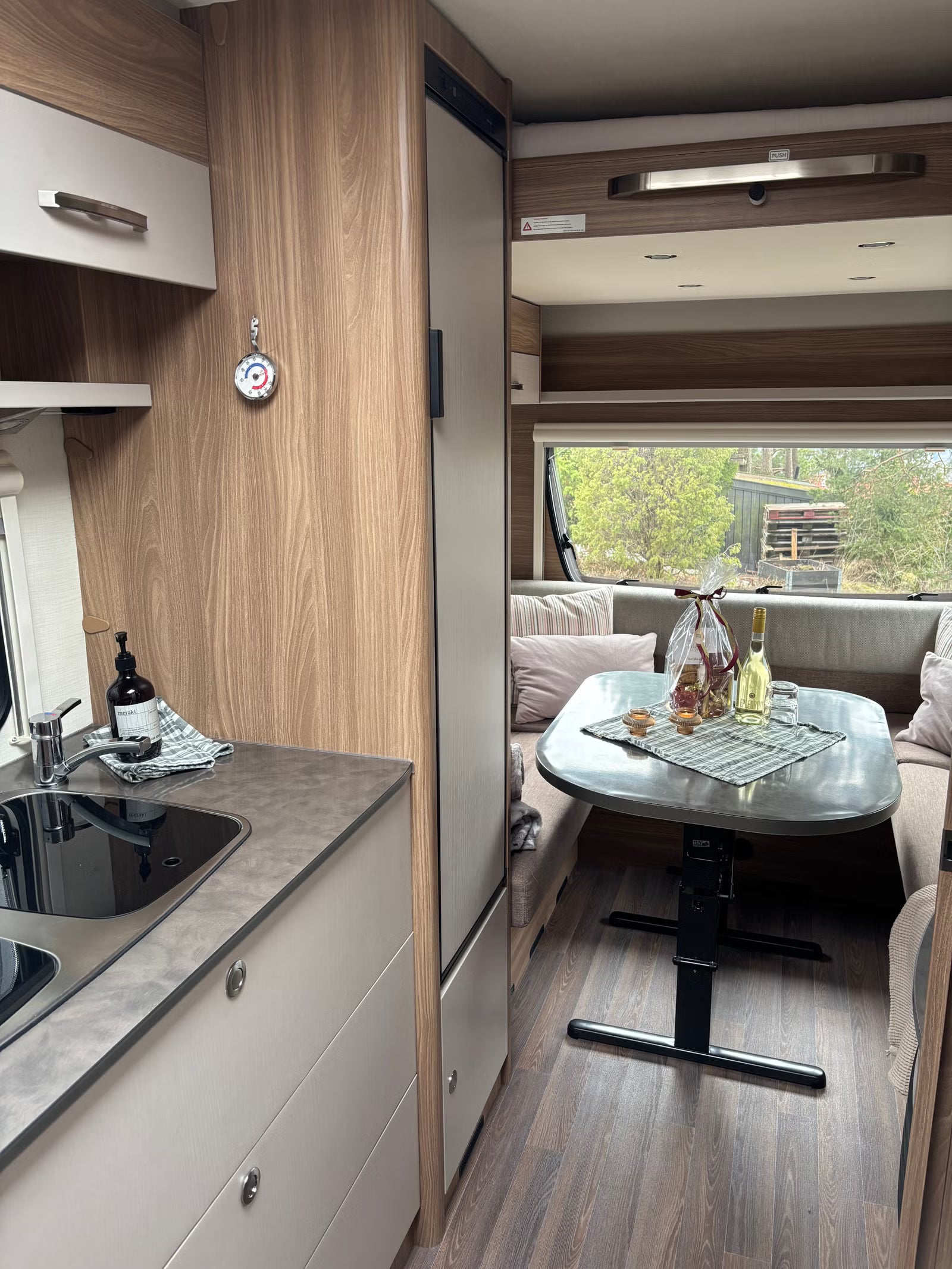 Bürstner Premio Plus – 6 Couchages  –  Année 2018