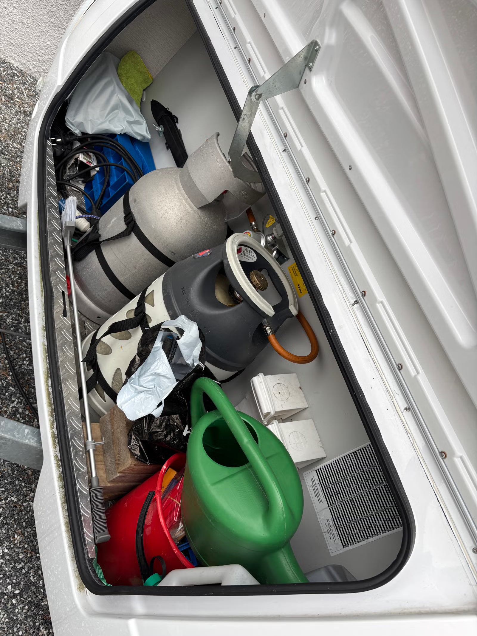 Bürstner Premio Plus – 6 Couchages  –  Année 2018