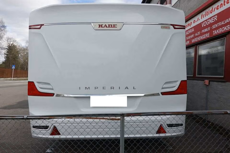 KABE IMPERIAL HAC 880 BTDL – 7 Couchages – Année 2018