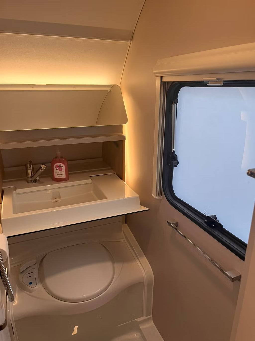 Adria Adora 613 PK – 7 Couchages – Année 2022