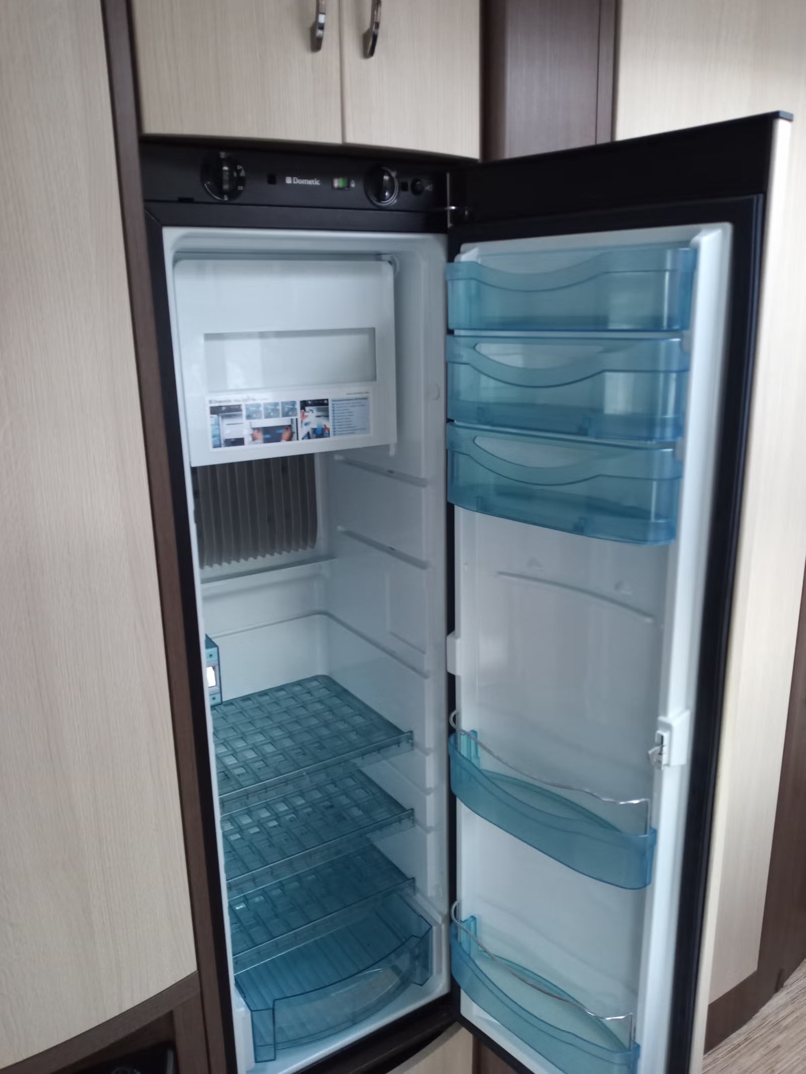 Hobby Prestige 610 – 4 Couchages – Année 2014